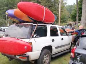 overloaded shuttle vehicle