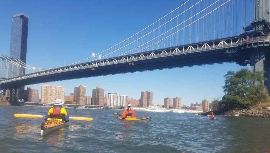 paddling around Manhattan under the Brooklyn bridge